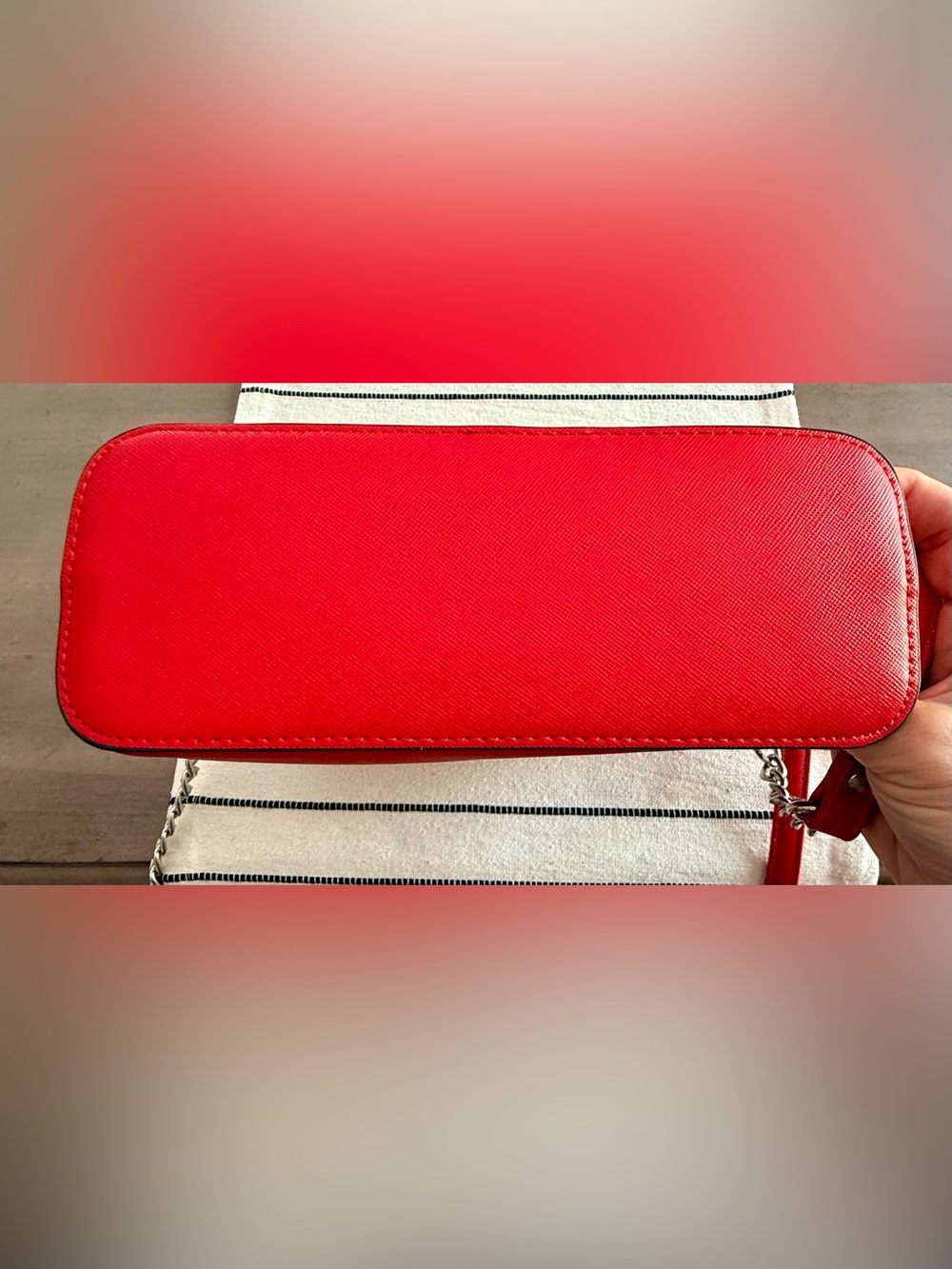 Steve Madden Red Saffiano Crossbody with Silver Chain - Picture 9 of 9